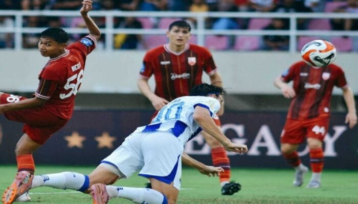 Persib Curi 3 Poin dari Kandang Persis