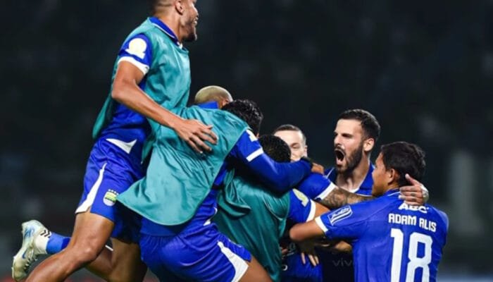 Prediksi Persib Bandung vs PSBS Biak, Head To Head, Susunan Pemain dan Skor Akhir