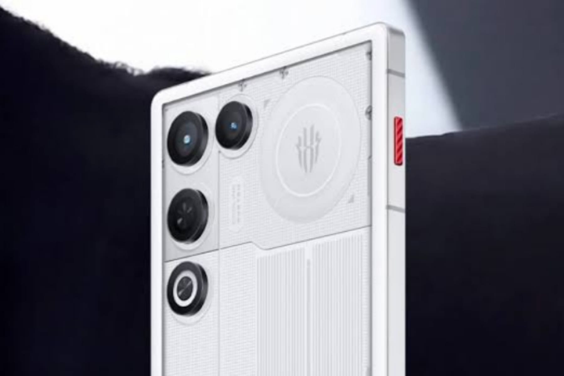 RedMagic 11 Air Resmi Meluncur: Ponsel Gaming Tipis dengan Performa Gahar 1 RedMagic 11 Air Resmi Meluncur: Ponsel Gaming Tipis dengan Performa Gahar