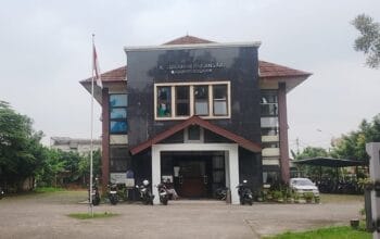 Sengketa Lahan di Pakansari: Warga Somasi Lurah Terkait Dugaan Penguasaan Tanah oleh Pemkab Bogor 3 Sengketa Lahan di Pakansari: Warga Somasi Lurah Terkait Dugaan Penguasaan Tanah oleh Pemkab Bogor