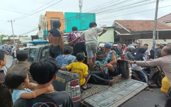 Tim Gabungan Temukan Korban Tenggelam Akibat Banjir di Karawang 9 Tim Gabungan Temukan Korban Tenggelam Akibat Banjir di Karawang