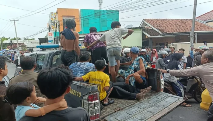 Tim Gabungan Temukan Korban Tenggelam Akibat Banjir di Karawang