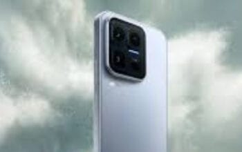 iQOO 15 Ultra: Smartphone Gaming Masa Depan dengan Desain Unik 5 iQOO 15 Ultra: Smartphone Gaming Masa Depan dengan Desain Unik