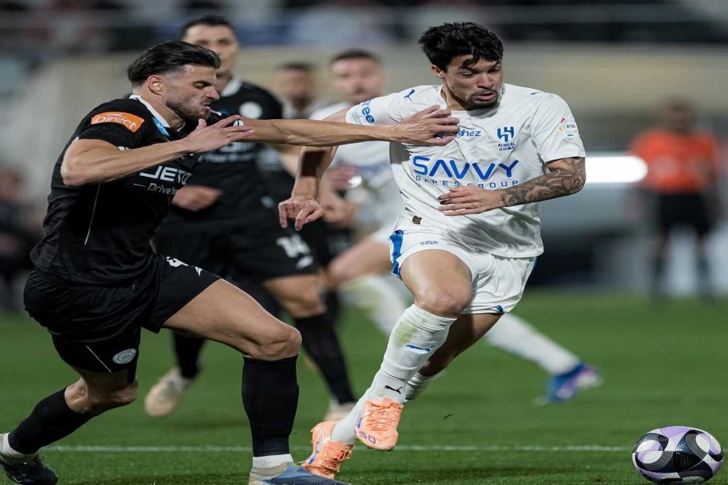 Al Hilal Bungkam Al Shabab 5-3 dalam Derbi Penuh Drama