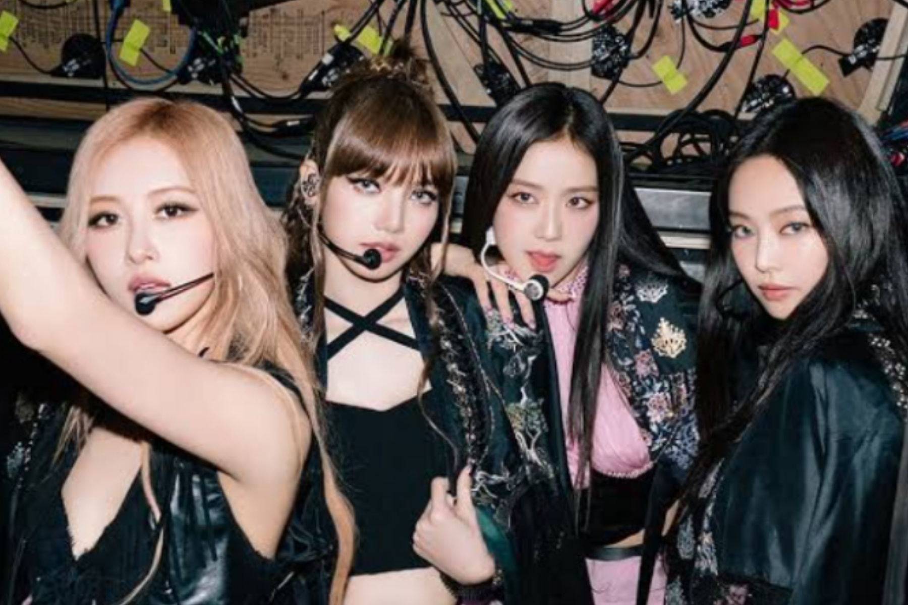 BLACKPINK 'DEADLINE': Comeback Epik Bernuansa Sci-Fi