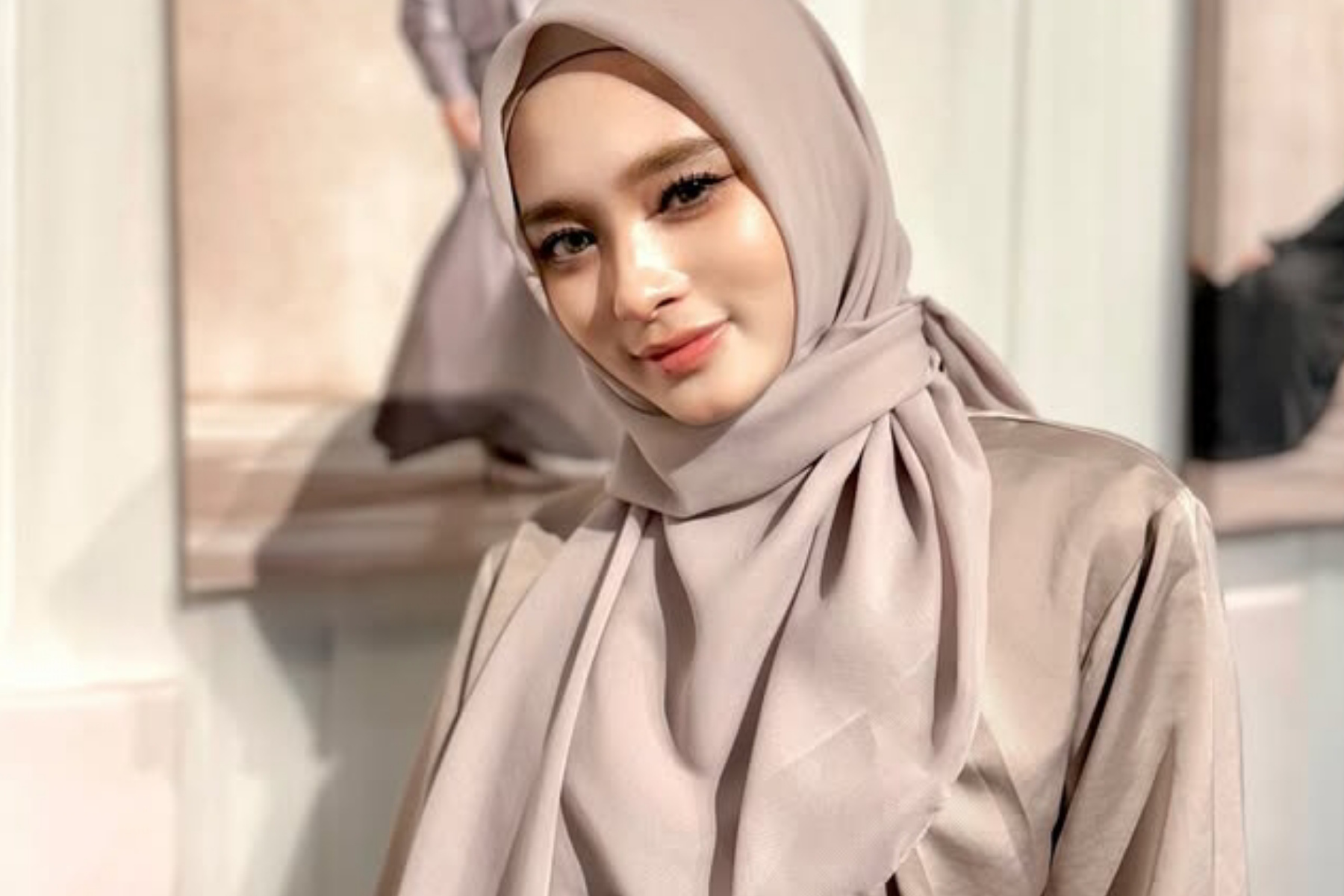 Curhatan Pilu Inara Rusli: Meminta Maaf pada Anak dan Memilih Damai di Bulan Ramadan