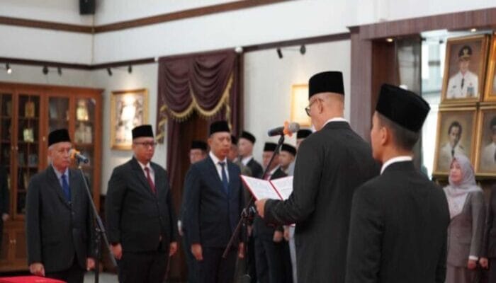 Dian Afriyandi Resmi Nakhodai Perumda Tirta Bumi Wibawa: Era Baru Transformasi Pelayanan Air Bersih Sukabumi