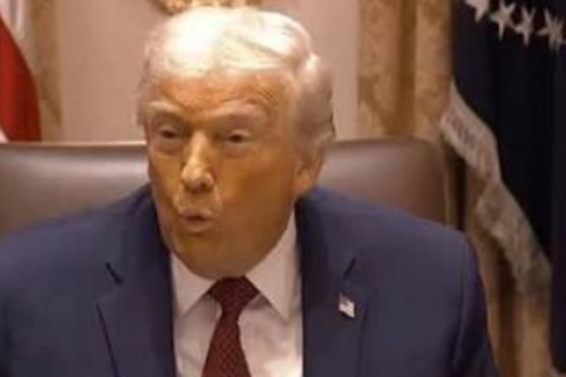 Diplomasi Nuklir: Trump Bawa Komandan Militer di Perundingan Iran