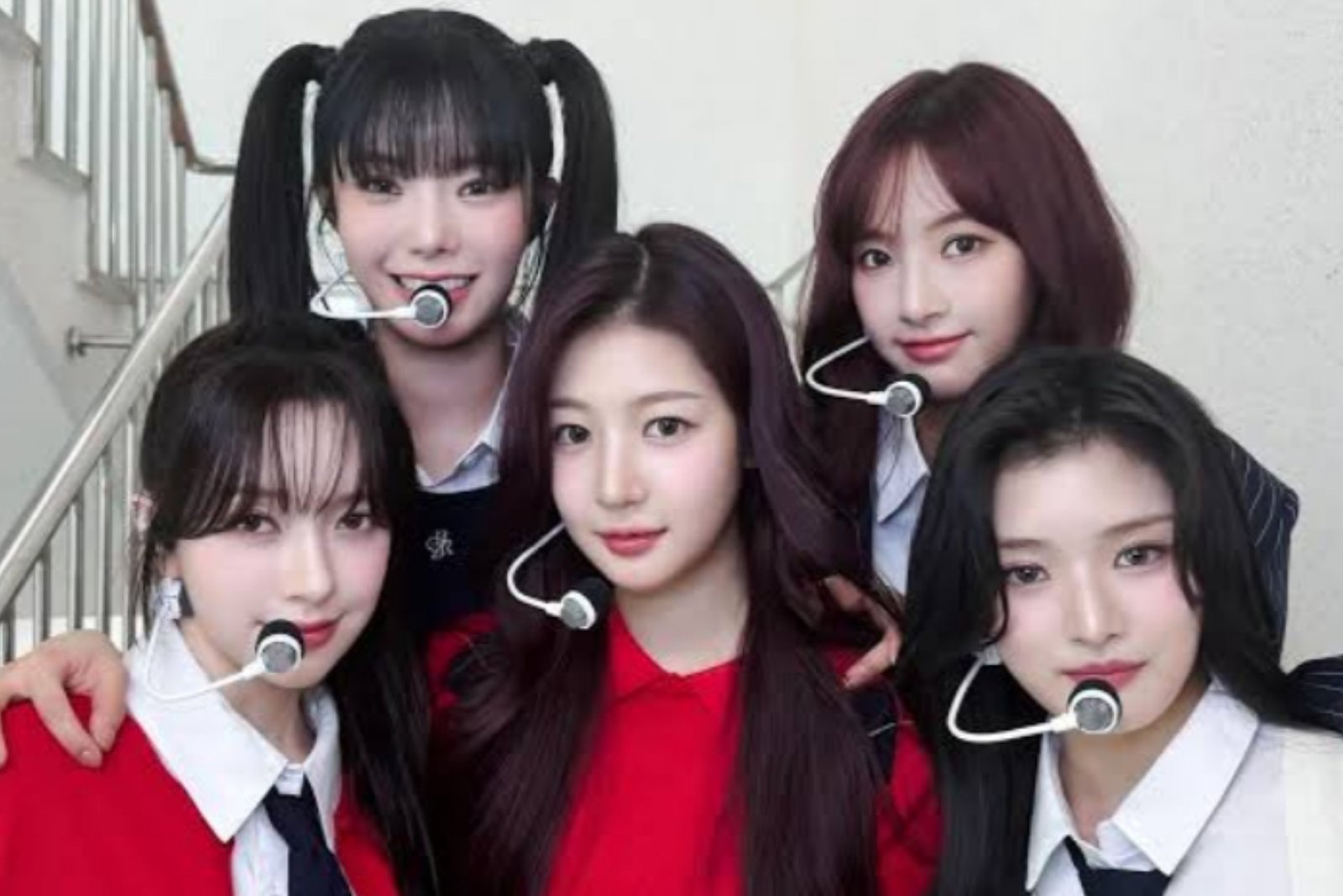 FIFTY FIFTY Beri Sentuhan Baru pada Lagu Legendaris Pink Floyd