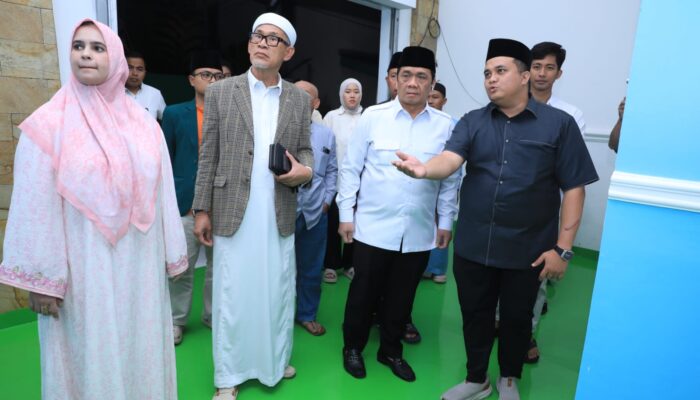 Menjemput Masa Depan dari Balik Program MBG, Ketegasan Wakil Menteri Riza Patria Saat Kunjungi Dapur SPPG Sadeng 004 Bogor 2 IMG 20260216 WA0041
