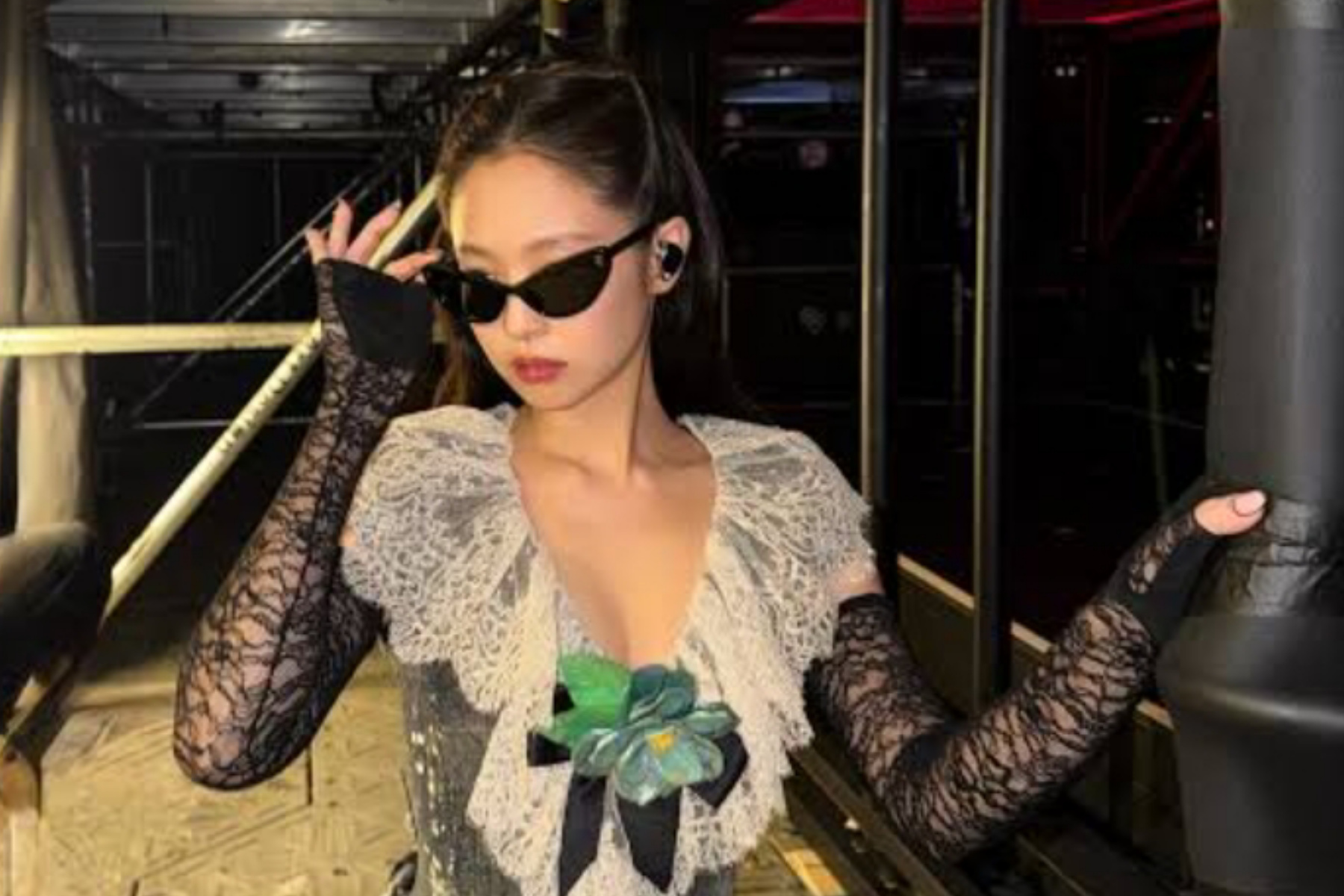 Jennie BLACKPINK Pukau New York Fashion Week