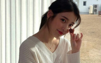 Kecantikan Alami IU Tanpa Riasan Berlebihan 4 Kecantikan Alami IU Tanpa Riasan Berlebihan