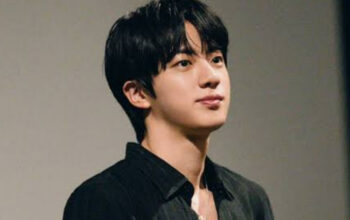 Kekuatan "Sold Out King": Aksesoris Pilihan Jin BTS Ludes Seketika