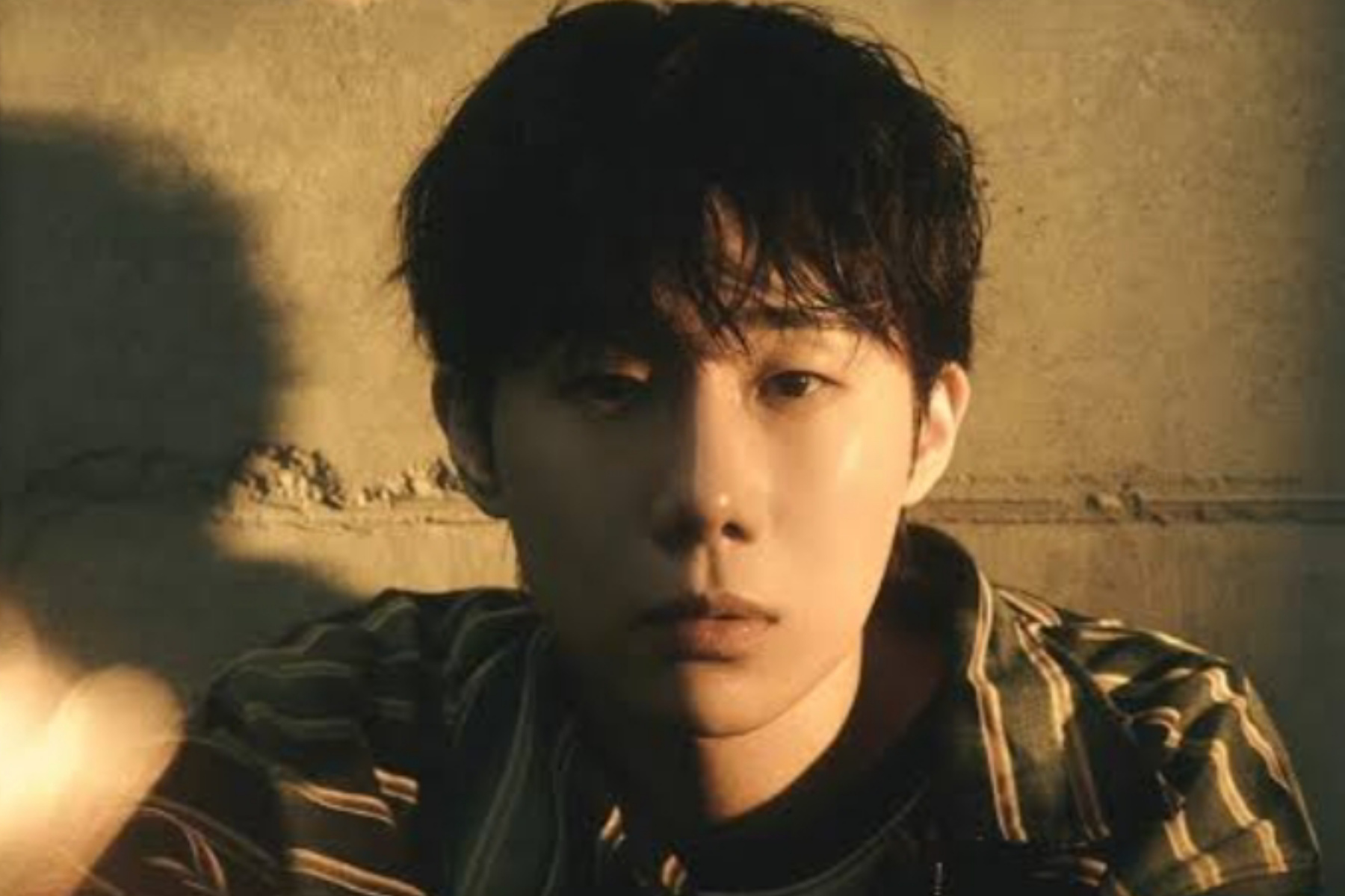 Kim Sung Kyu Rilis 'Over It': Manifestasi Kebebasan Lewat Rock Alternatif