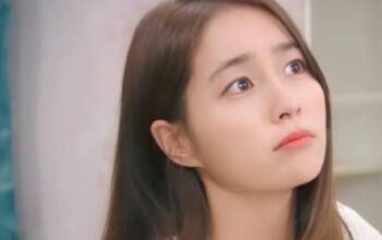 Liburan Eksotis Lee Min Young di Hawaii: Tampil Memukau Pasca Menikah 3 Liburan Eksotis Lee Min Young di Hawaii: Tampil Memukau Pasca Menikah