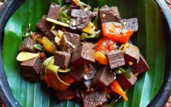 Mengenal Saren: Kuliner Tradisional yang Kontroversial 7 Mengenal Saren: Kuliner Tradisional yang Kontroversial