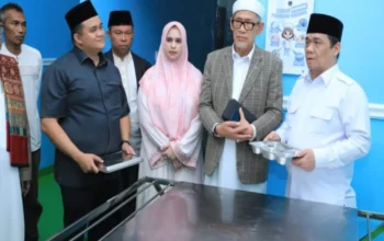 Menjemput Masa Depan dari Balik Program MBG, Ketegasan Wakil Menteri Riza Patria Saat Kunjungi Dapur SPPG Sadeng 004 Bogor