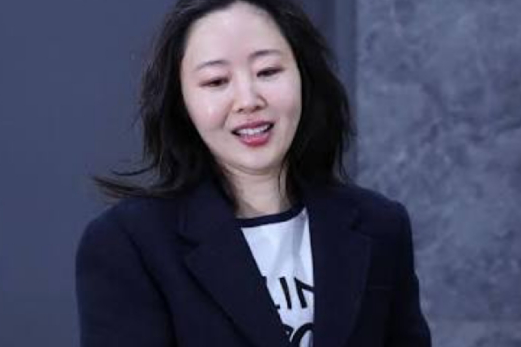Min Hee Jin Ajukan Damai, HYBE Masih Bergeming