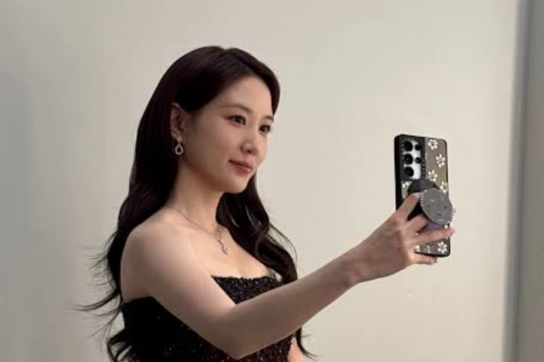 Park Eun Bin Kembali: Akankah 'Spellbound' Cetak Rekor Baru?