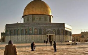 Pembatasan Akses Ibadah di Masjid Al-Aqsa 3 Pembatasan Akses Ibadah di Masjid Al-Aqsa