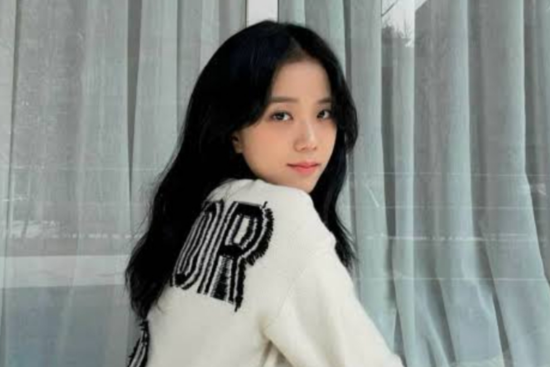 Pembuktian Akting Jisoo BLACKPINK di 'Boyfriend On Demand'