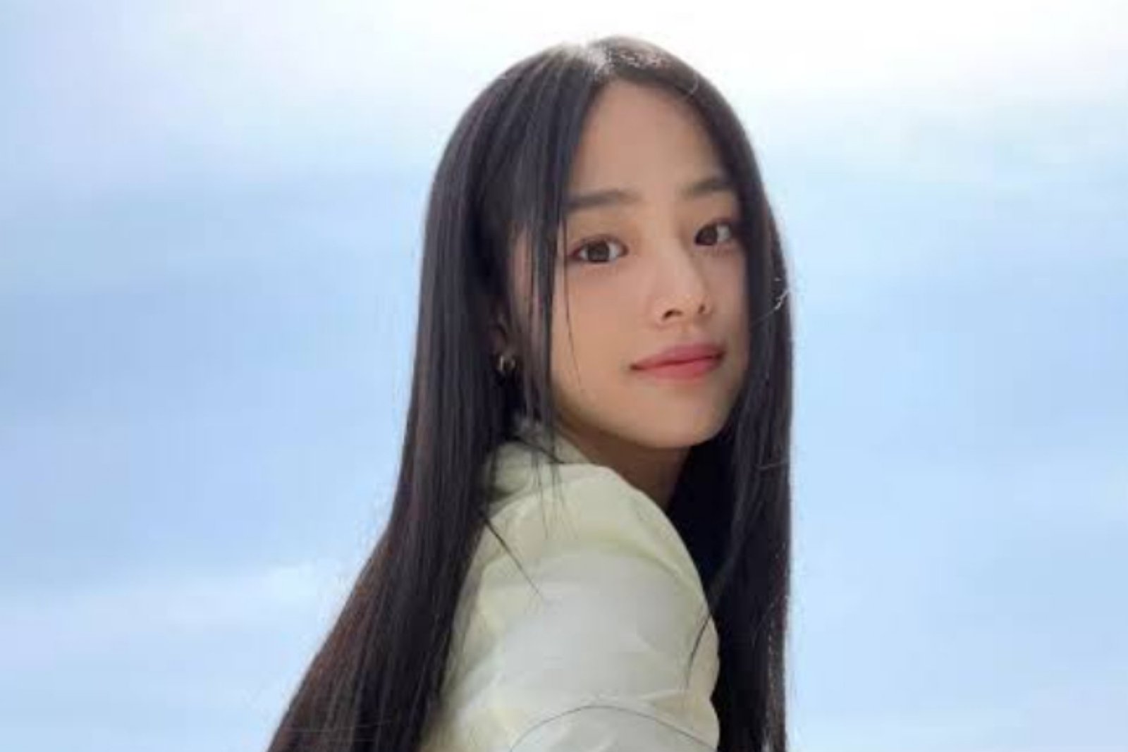 Rumor Minji NewJeans di London: Sinyal Comeback atau Sekadar Kebetulan?