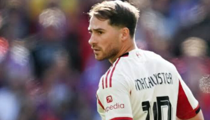 Rumor Transfer: Akankah Mac Allister Menyeberang ke Old Trafford?