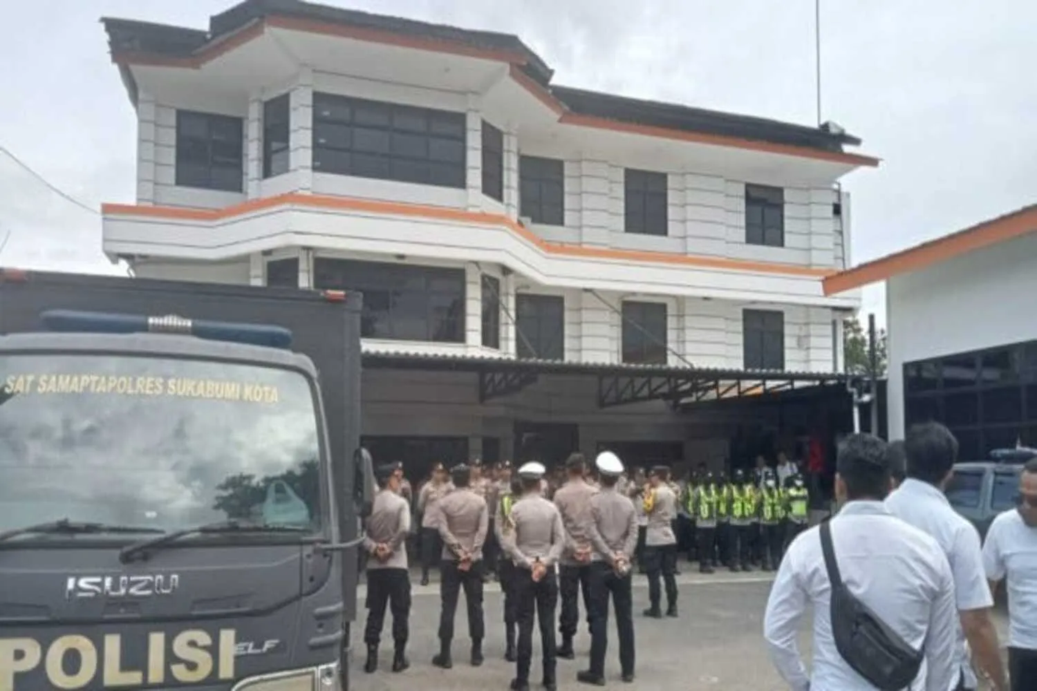 Soroti Piutang Pajak Rp17 Miliar, Massa A-NAKAWAN Beri BPKPD Kota Sukabumi Deadline 2x24 Jam