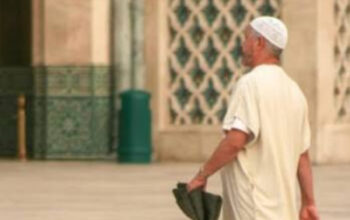 Tradisi Imsak di Indonesia: Makna dan Asal-Usulnya 1 Tradisi Imsak di Indonesia: Makna dan Asal-Usulnya