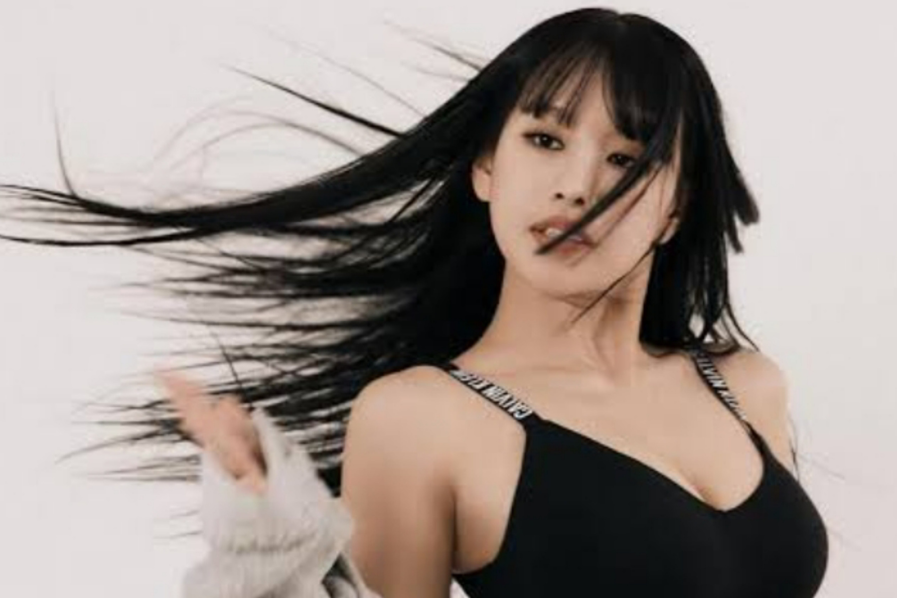 Visual Memukau Natty KISS OF LIFE di Jepang