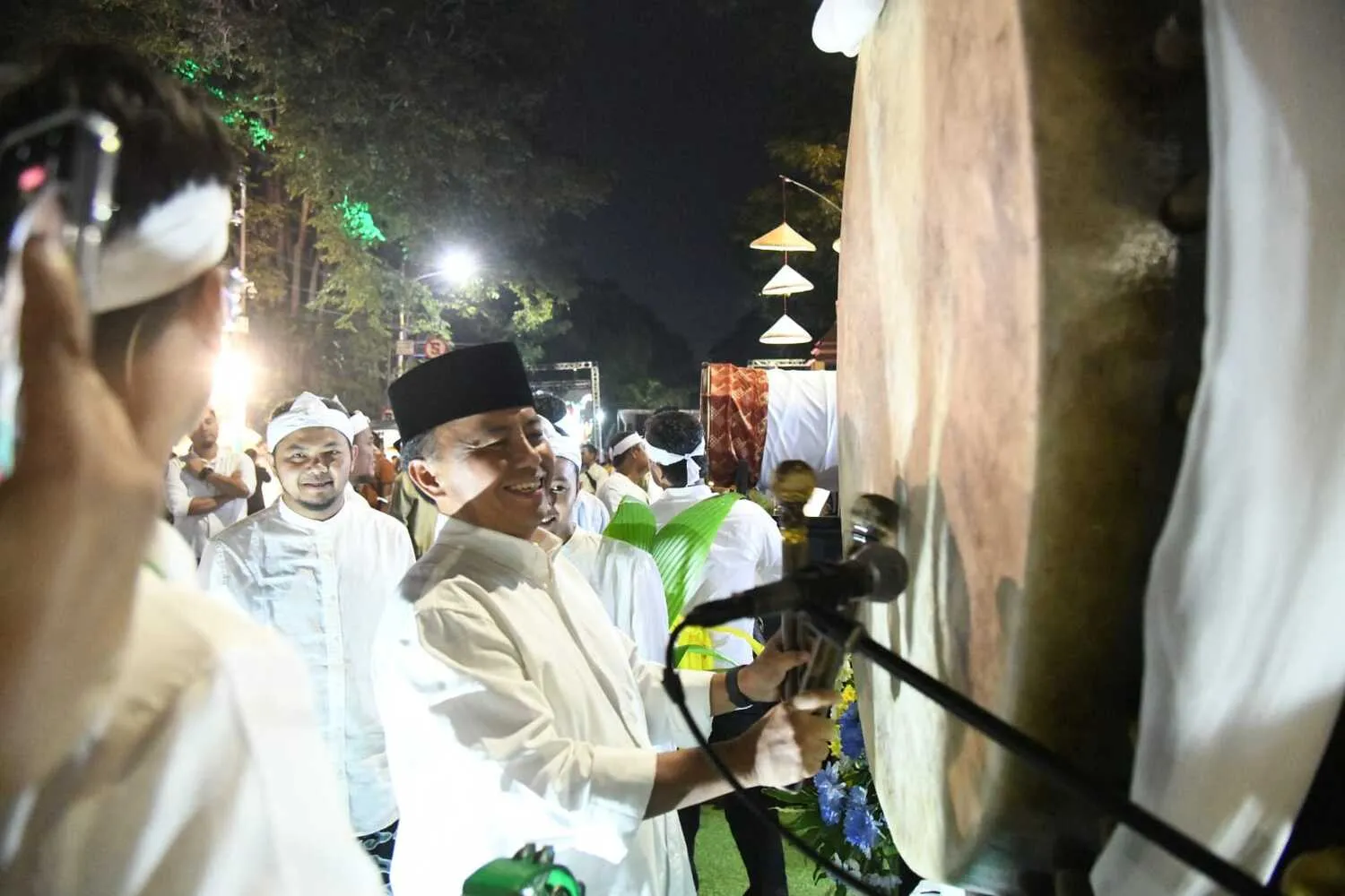 57 Peserta Ramaikan Festival Dulag Istimewa di Gedung Sate 1 57 Peserta Ramaikan Festival Dulag Istimewa di Gedung Sate