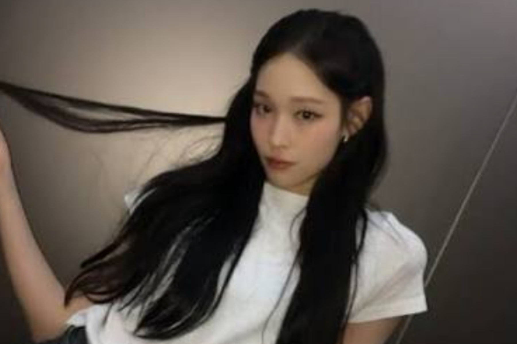 Annie ALLDAY PROJECT dan Lirik Lagu yang Menyindir Kritik