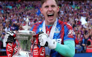 Bursa Transfer: Tottenham Hotspur Bidik Dean Henderson