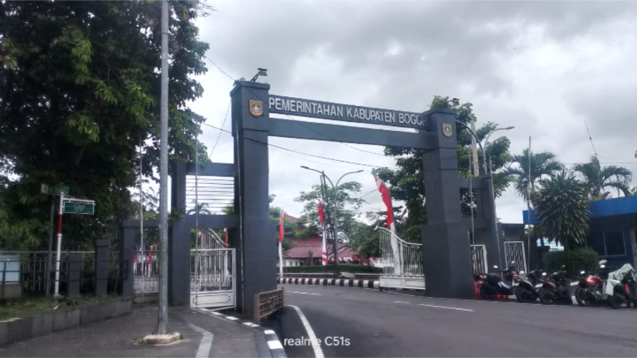 Catatan Penting Kebijakan WFH ASN di Pemkab Bogor: Efisiensi Energi Jangan Korbankan Mutu Layanan Publik