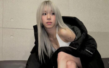 Chaeyoung TWICE Alami Masalah Punggung Saat Tur AS 4 Chaeyoung TWICE Alami Masalah Punggung Saat Tur AS