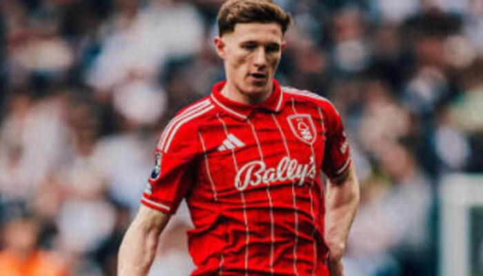 Diburu Manchester City, Elliot Anderson Pilih Fokus ke Timnas Inggris!