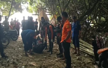 Ditemukan Telungkup 150 Meter dari Bibir Pantai Alor Ujung Genteng, Jasad Ace Berhasil Dievakuasi Tim SAR Gabungan Pagi Ini!