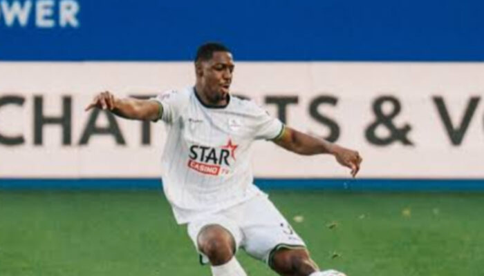 Duel Chelsea vs Liverpool Berebut Roggerio Nyakossi