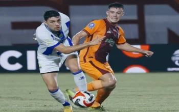 Duel Panas: Borneo Paksa Persib Berbagi Poin