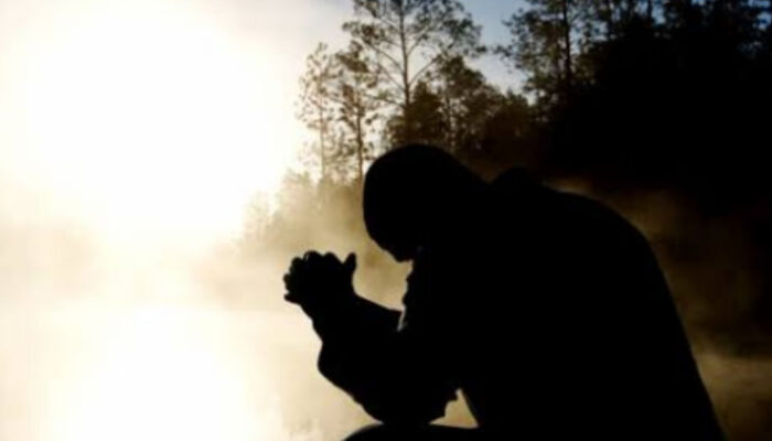 Dunia Terasa Runtuh? Ini Strategi Bertahan di Titik Terendah