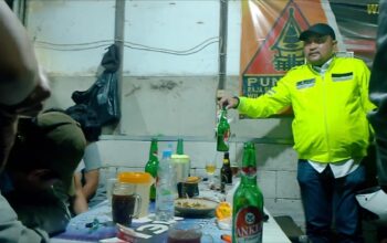 Gelar Patroli Skala Besar, Bupati Bogor Instruksikan Razia Miras Besar-besaran demi Menurunkan Angka Tawuran 3 Gelar Patroli Skala Besar, Bupati Bogor Instruksikan Razia Miras Besar-besaran demi Menurunkan Angka Tawuran