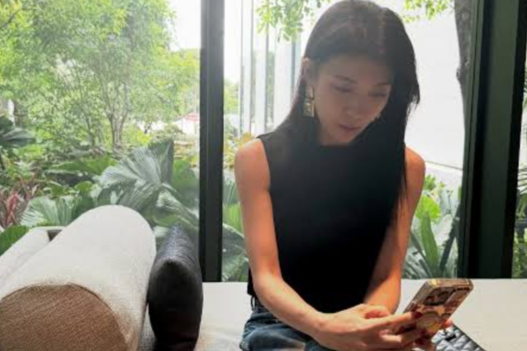 Ha Ji Won Tampil Mempesona: Rahasia Awet Muda dan Drama Baru 'Climax'