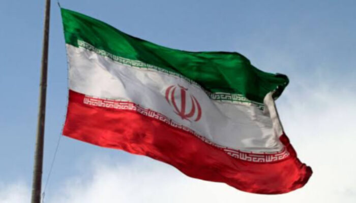 Iran Tinjau Poin Kesepakatan AS Melalui Mediator