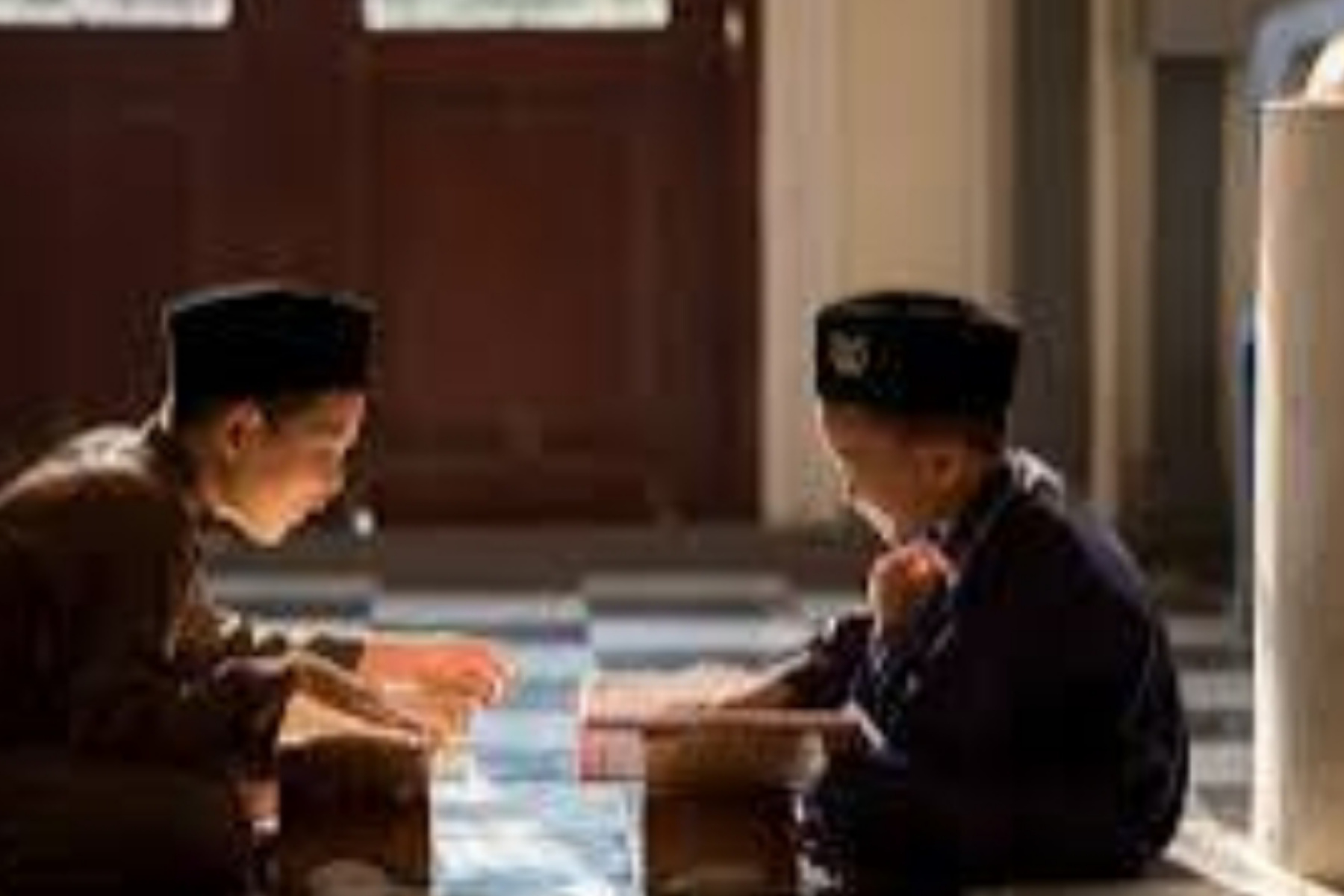 Jangan Tunggu Akil Balig! Rahasia Tanamkan Pengetahuan Agama Sejak Dini