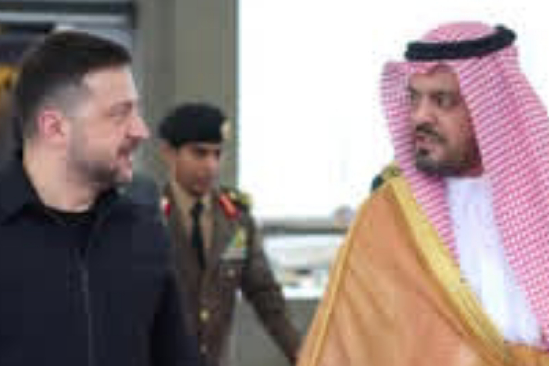 Kunjungan Zelensky ke Arab Saudi: Misi Keamanan dan Teknologi