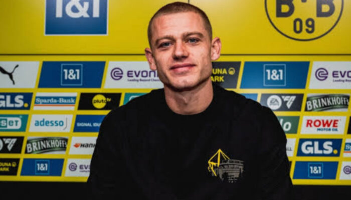 Manchester United Incar Julian Ryerson dari Dortmund