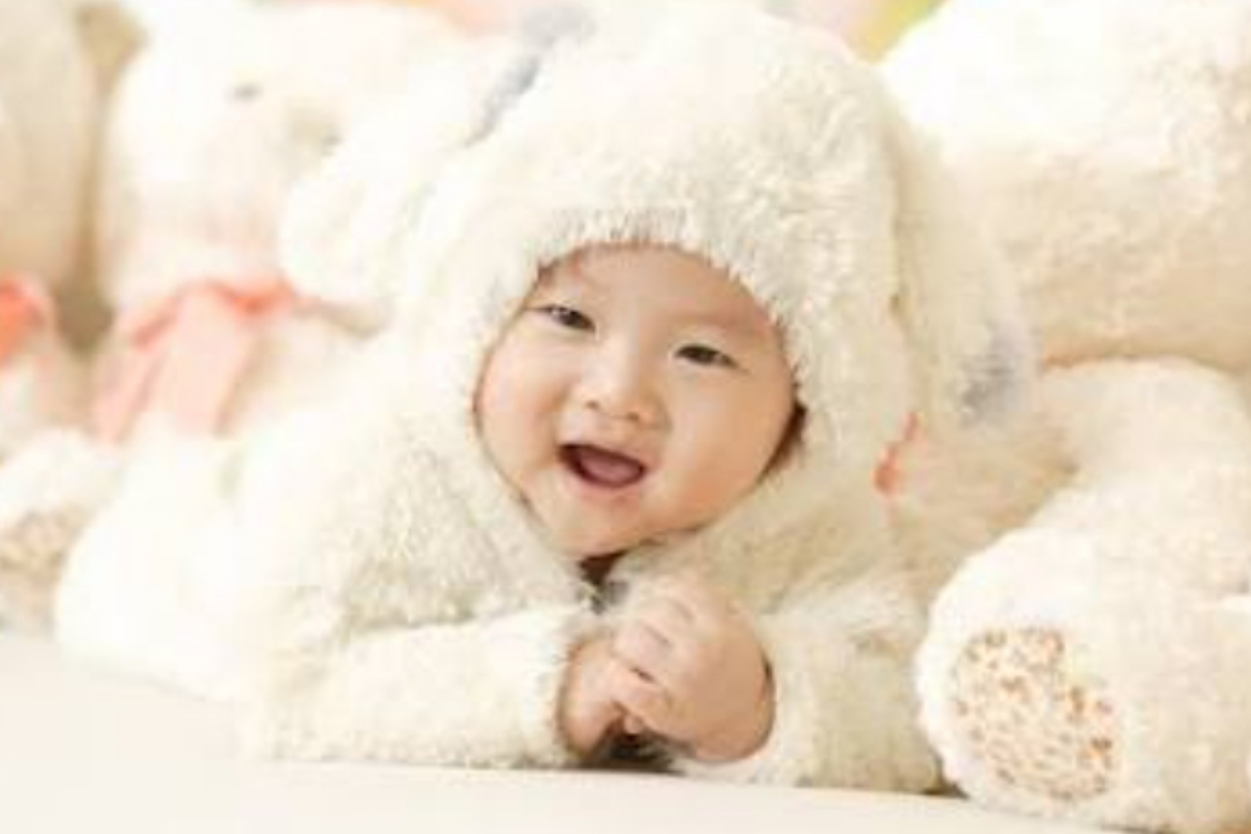 Mengatasi Asam Lambung pada Bayi: Gejala dan Solusi Tepat