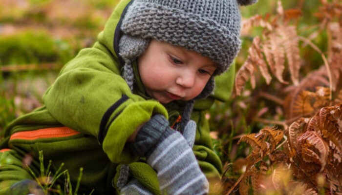 Mengenal Head Lag pada Bayi: Kapan Harus Waspada?