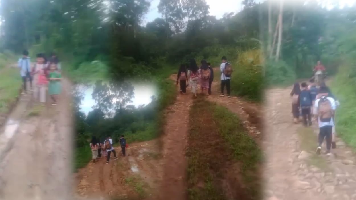 Miris!! Anak Sekolah di Kabupaten Bogor harus Berjalan Kaki 2 Jam dan Jarak 9 KM Tuk Sampai ke Sekolah 