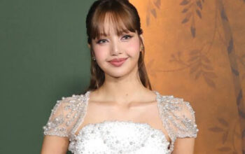 Momen Ikonik Lisa BLACKPINK dan Felix Stray Kids di Paris